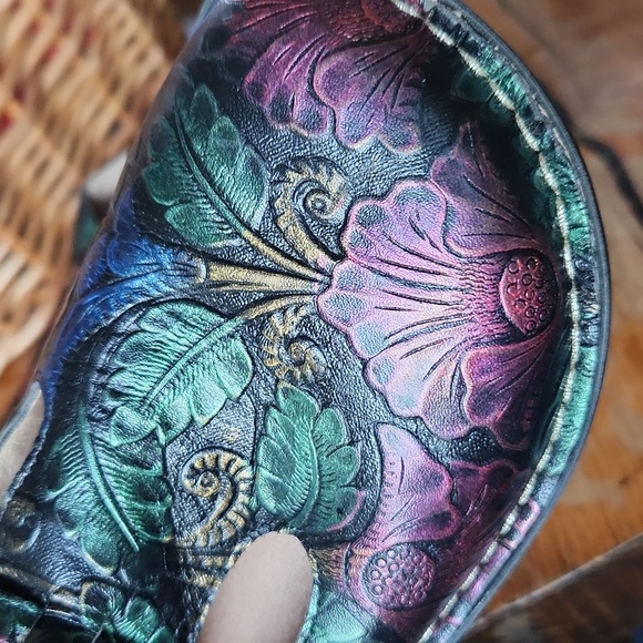 Alegria Clogs - Picture 5 of 9